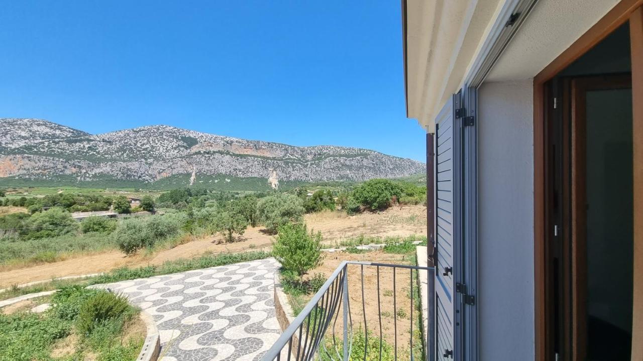 Villa Biriculi Доргали Екстериор снимка